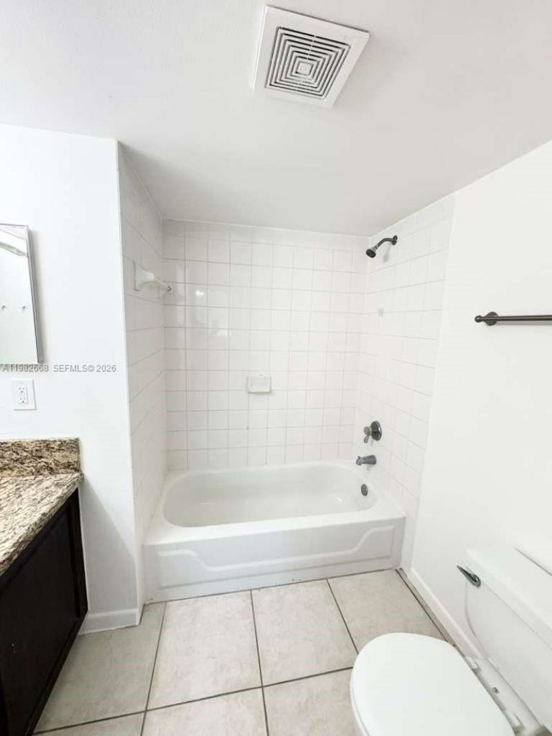 1733 Village Blvd , Unit 208, West Palm Beach, FL 33409 Photo