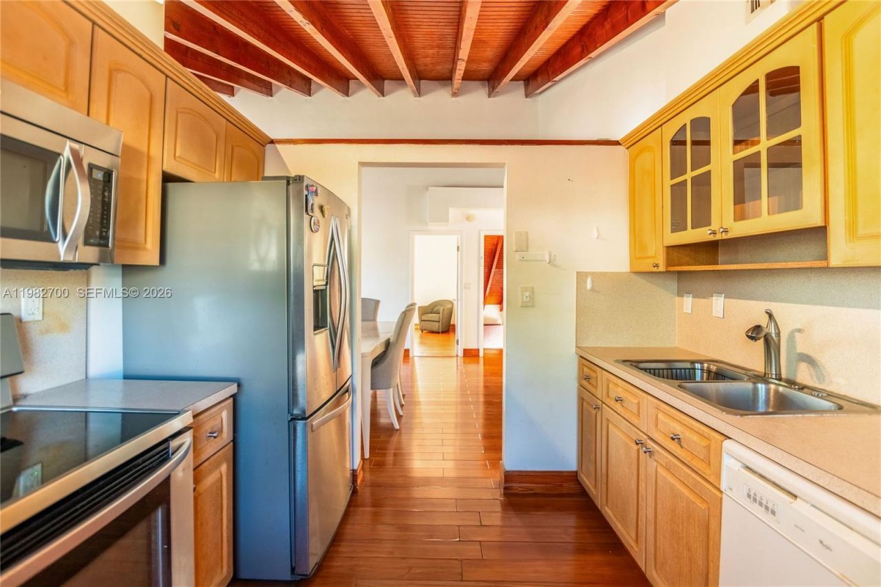 860 NW 106th Ave, Unit 2B3-5, Miami, FL 33172 Photo