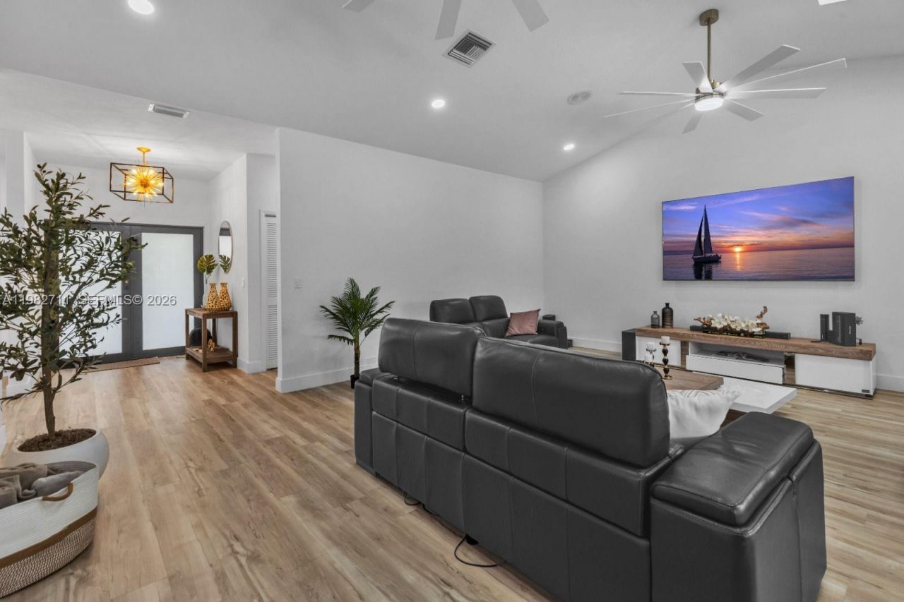 21701 SW 187th Ave, Miami, FL 33170 Photo