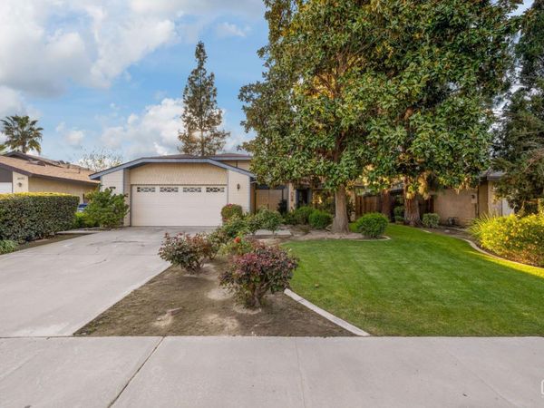 3601 Litchfield Drive, Bakersfield, CA 93309