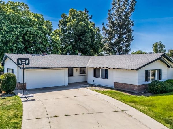 3201 Mulberry , Bakersfield, CA 93301