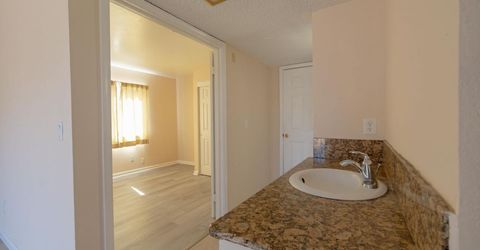 3221 Saturn Dr, Sacramento, CA 95827 Photo