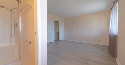 3221 Saturn Dr, Sacramento, CA 95827 Photo