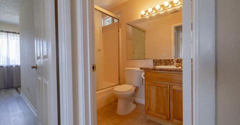 3221 Saturn Dr, Sacramento, CA 95827 Photo