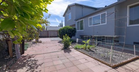 3221 Saturn Dr, Sacramento, CA 95827 Photo