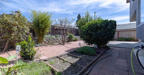 3221 Saturn Dr, Sacramento, CA 95827 Photo