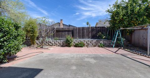 3221 Saturn Dr, Sacramento, CA 95827 Photo