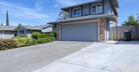 3221 Saturn Dr, Sacramento, CA 95827 Photo