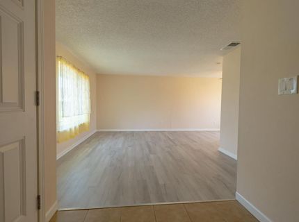 3221 Saturn Dr, Sacramento, CA 95827 Photo