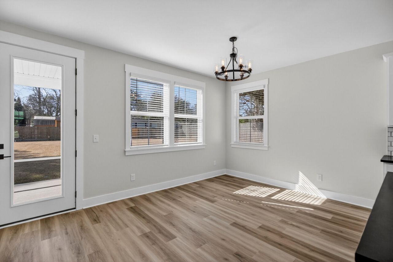 205 Garbon Drive Photo 10