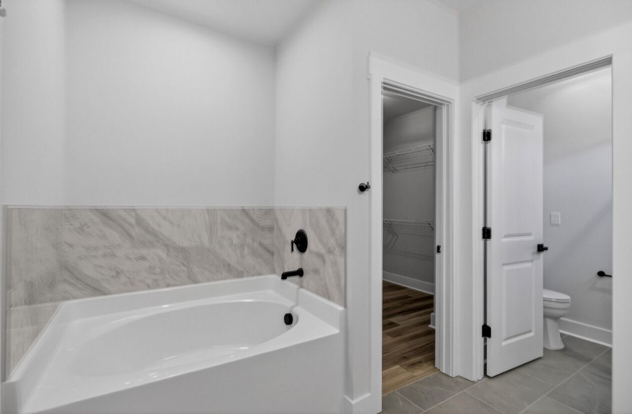 205 Garbon Drive Photo 23