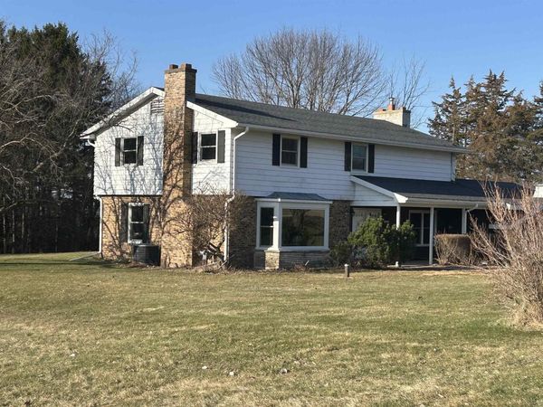 W2268 LEDGEVIEW ROAD, Green Lake, WI 54941