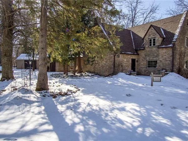 3701 E Clairemont Avenue, Eau Claire, WI 54701