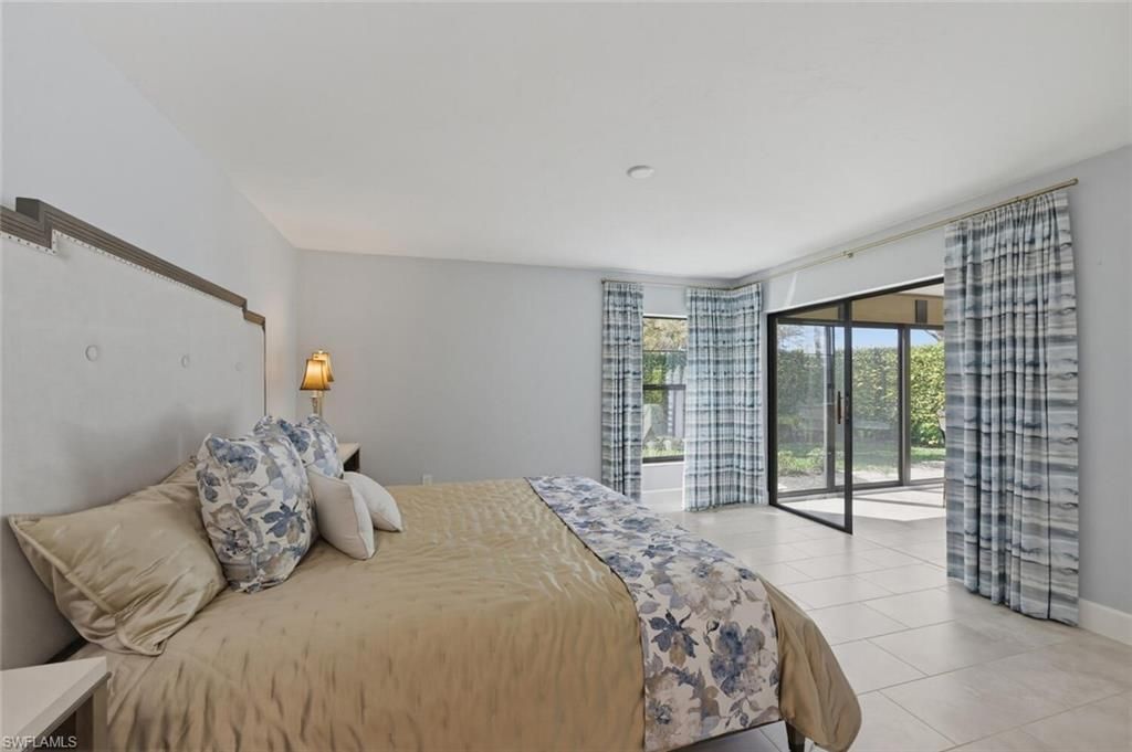 909 Reef Point Cir, Naples, FL 34108 Photo
