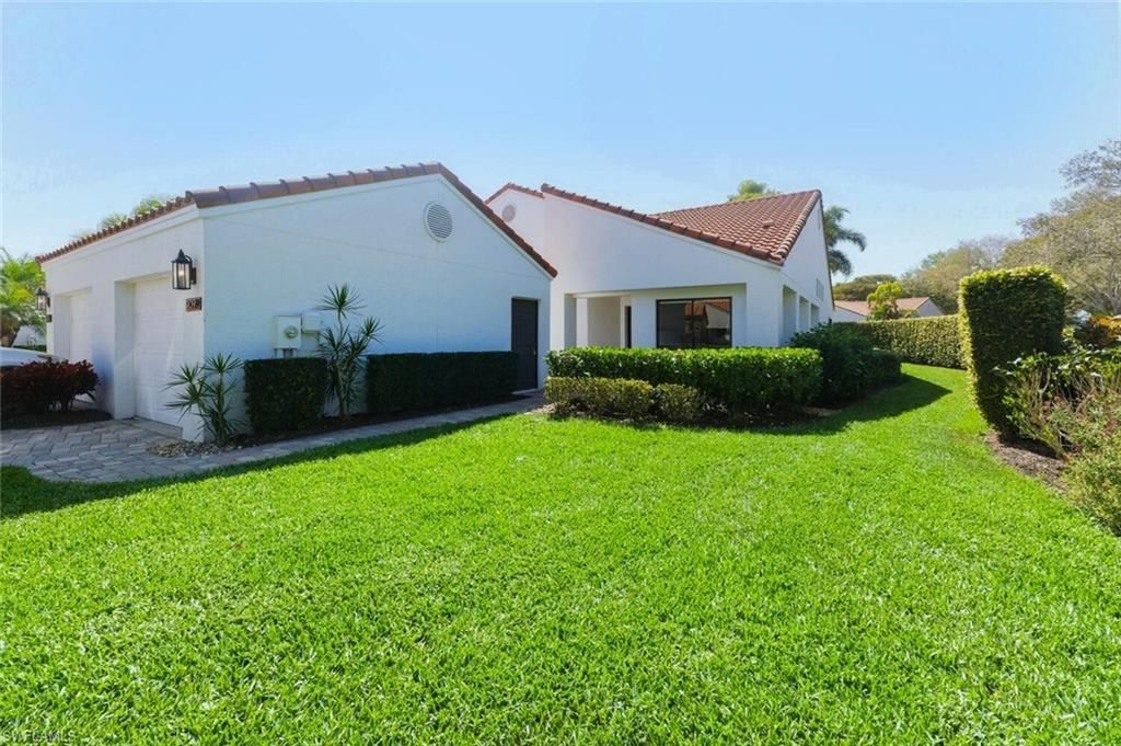 909 Reef Point Cir, Naples, FL 34108 Photo