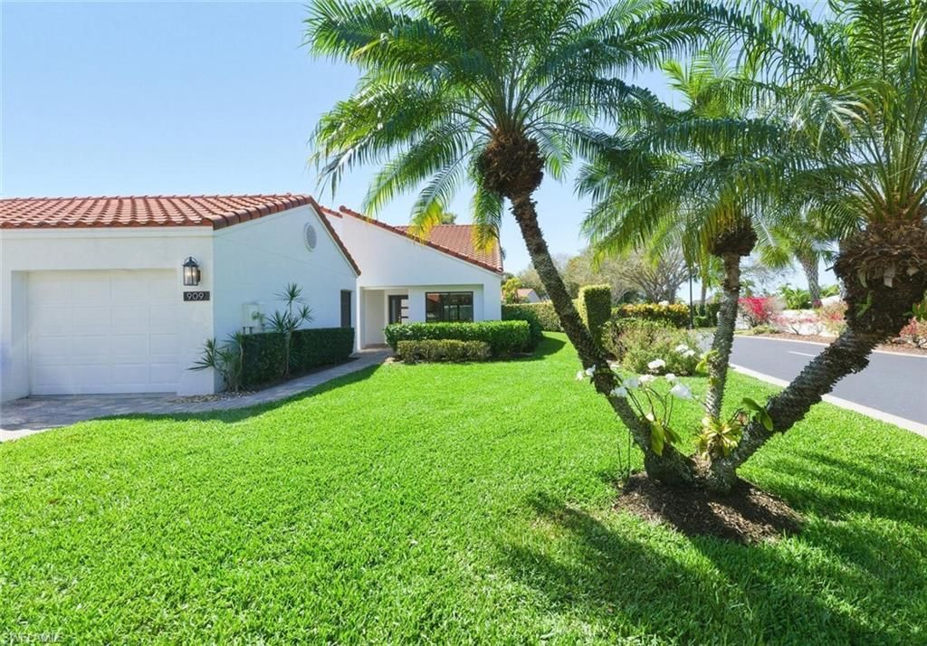 909 Reef Point Cir, Naples, FL 34108 Photo