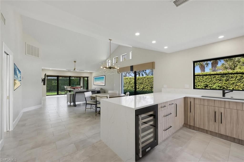 909 Reef Point Cir, Naples, FL 34108 Photo