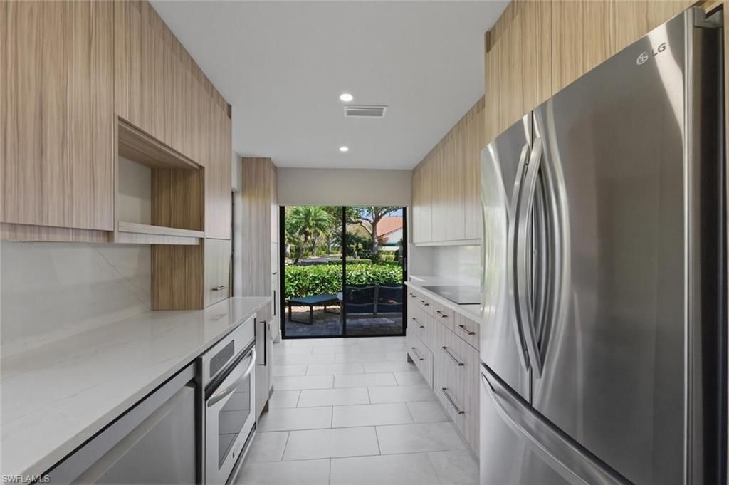 909 Reef Point Cir, Naples, FL 34108 Photo
