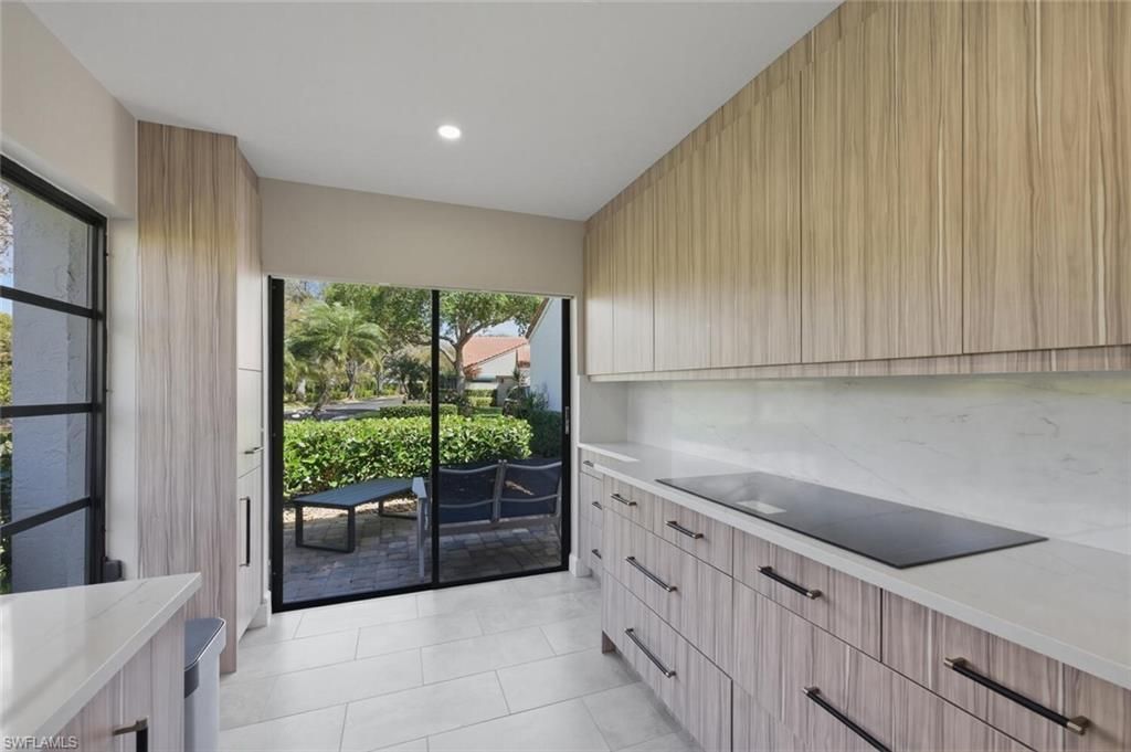 909 Reef Point Cir, Naples, FL 34108 Photo