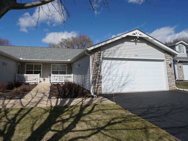 6520 OAK CREST Lane , Loves Park, IL 61111