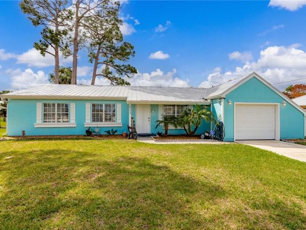 621 24th Street SW, Vero Beach, FL 32962
