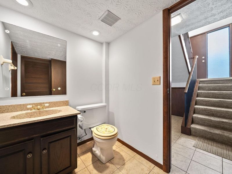 357 Highland Way , Worthington, OH 43085 Photo 20