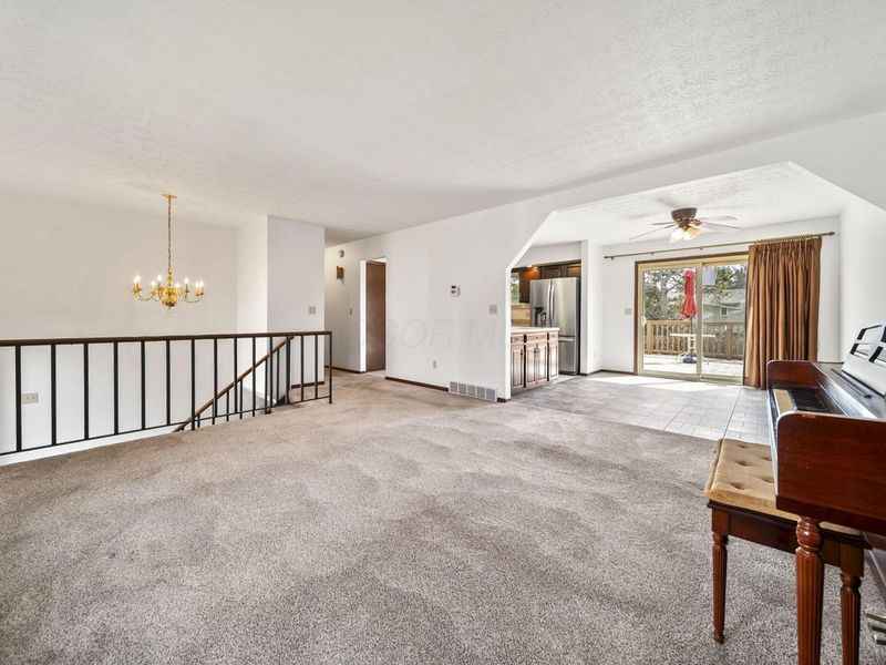 357 Highland Way , Worthington, OH 43085 Photo 4