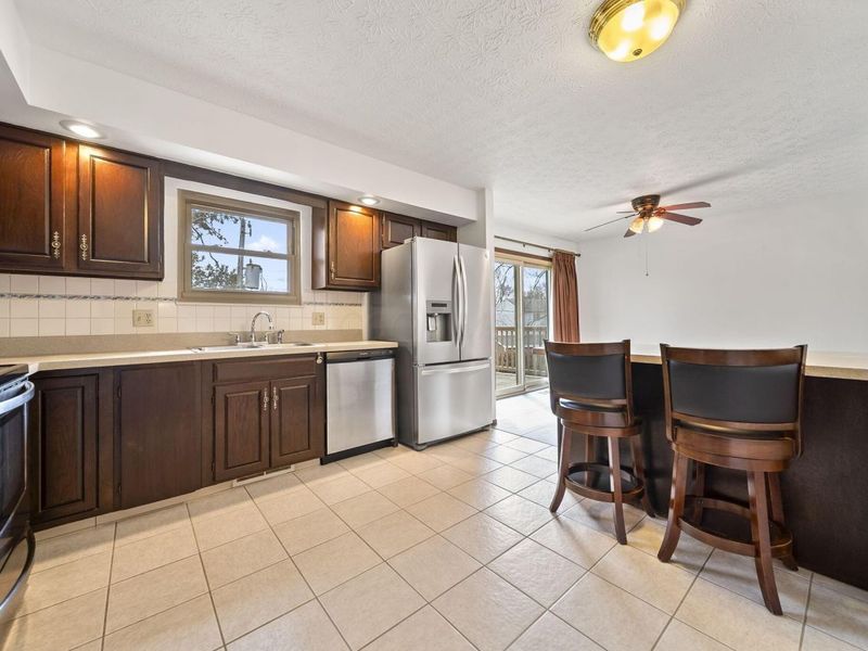 357 Highland Way , Worthington, OH 43085 Photo 7