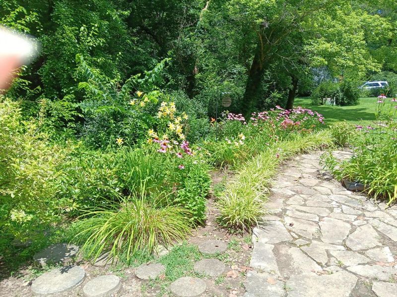 1244 Lancaster Pike , Circleville, OH 43113 Photo 4