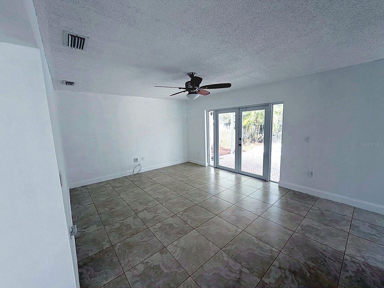 114 Danielle Court , Weston, FL 33326 Photo