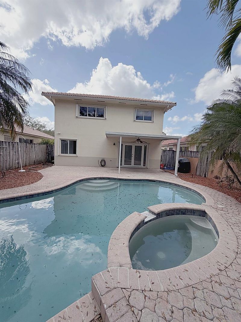 114 Danielle Court , Weston, FL 33326 Photo