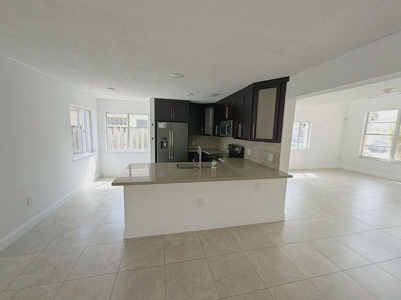 114 Danielle Court , Weston, FL 33326 Photo