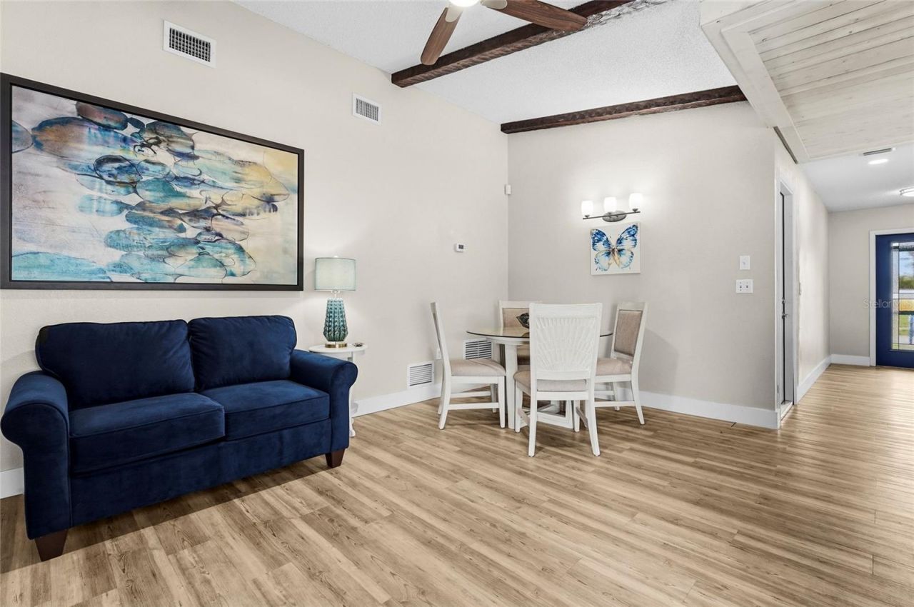 7320 Meadowbrook Drive , Sarasota, FL 34243 Photo