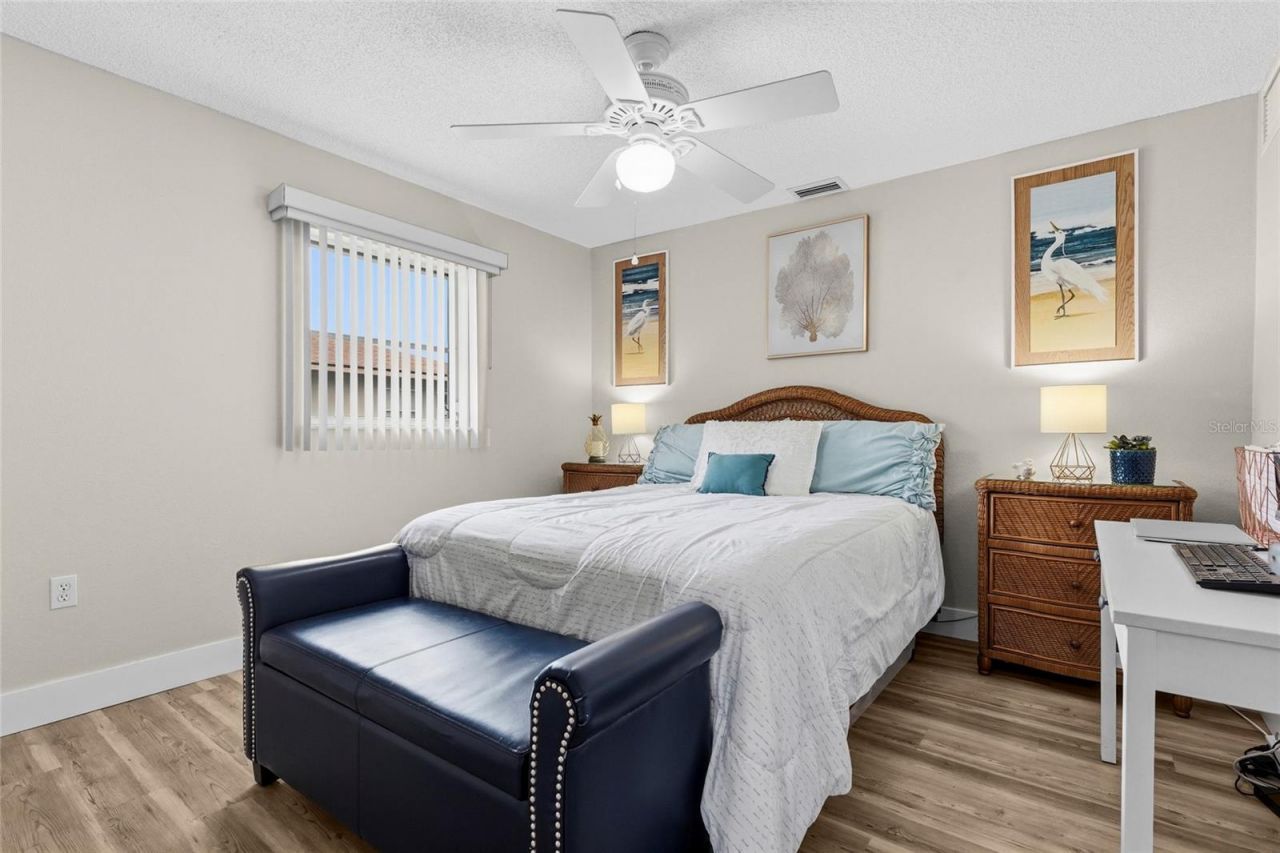 7320 Meadowbrook Drive , Sarasota, FL 34243 Photo