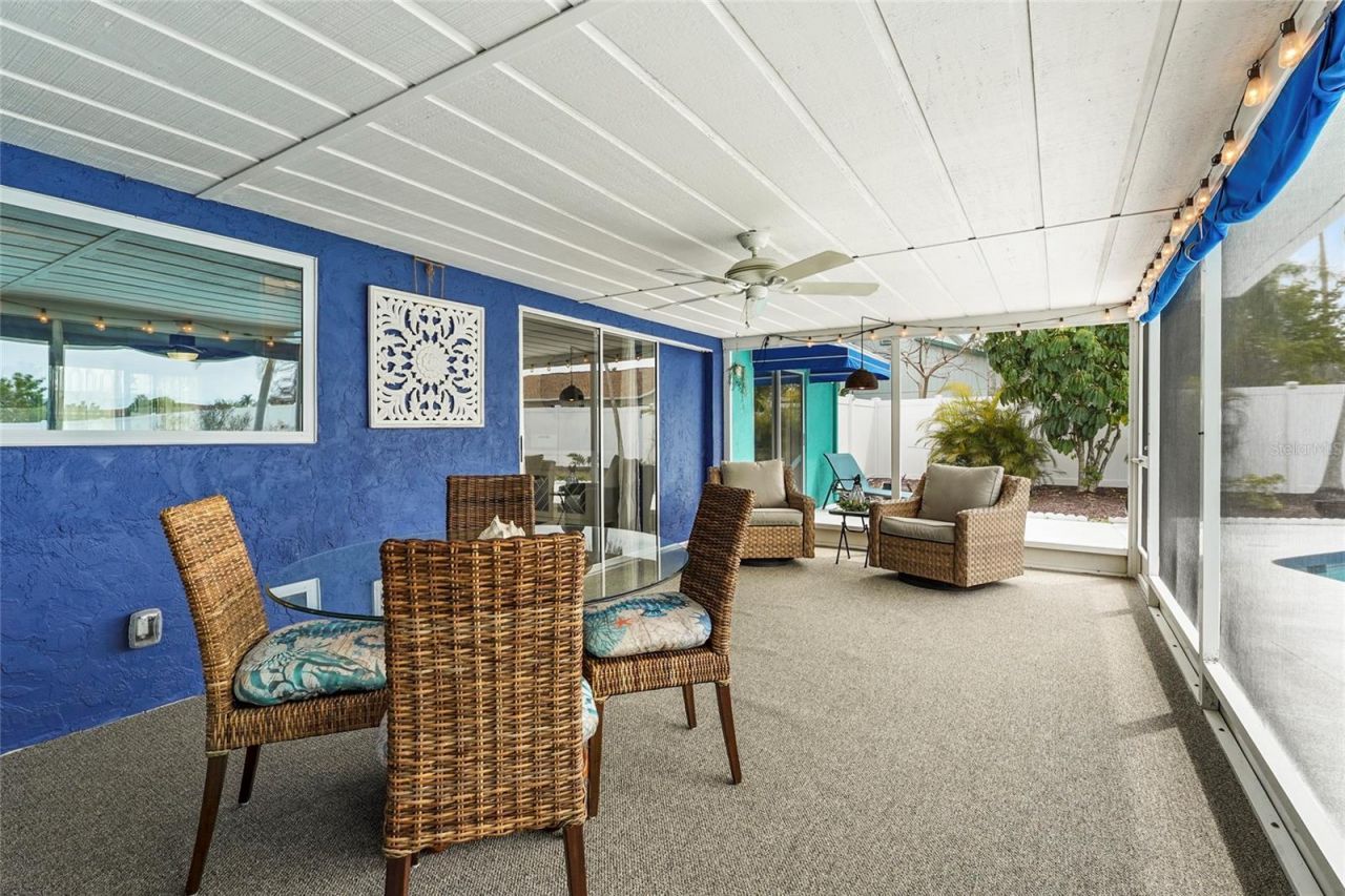 7320 Meadowbrook Drive , Sarasota, FL 34243 Photo