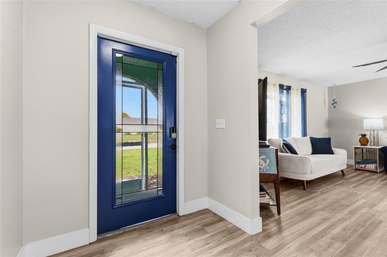 7320 Meadowbrook Drive , Sarasota, FL 34243 Photo