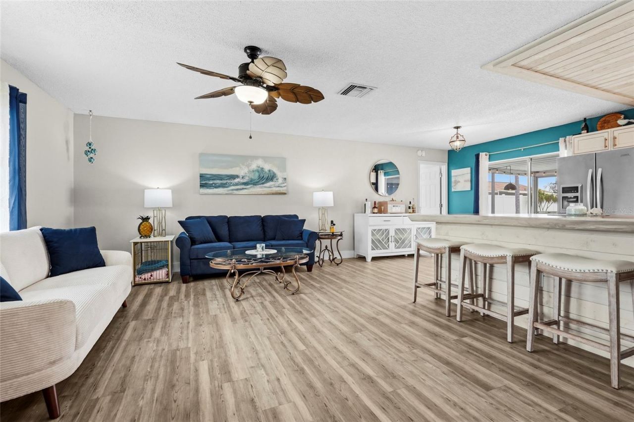 7320 Meadowbrook Drive , Sarasota, FL 34243 Photo