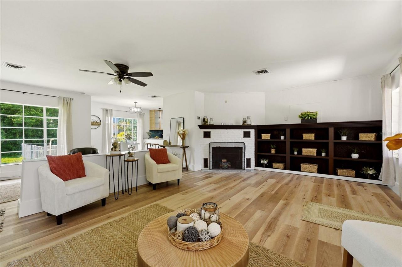 418 Edwards Drive, Sarasota, FL 34243 Photo