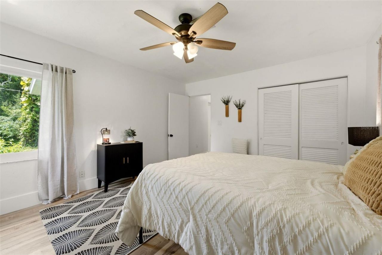 418 Edwards Drive, Sarasota, FL 34243 Photo