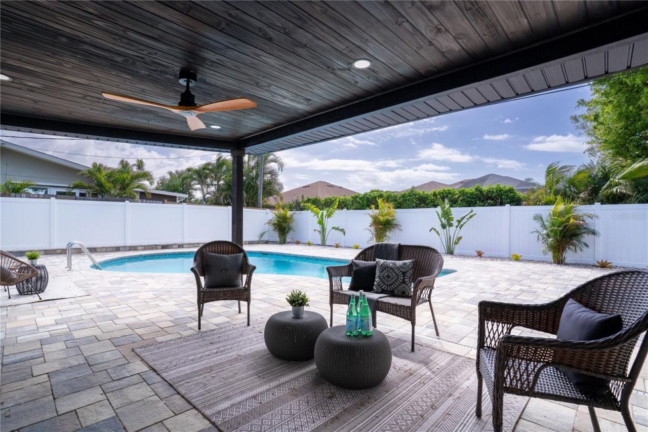 13956 80th Avenue, Seminole, FL 33776 Photo