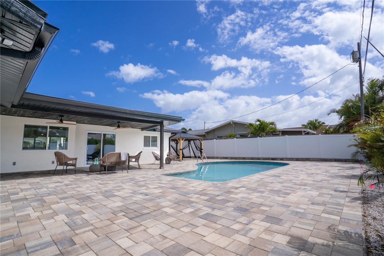 13956 80th Avenue, Seminole, FL 33776 Photo