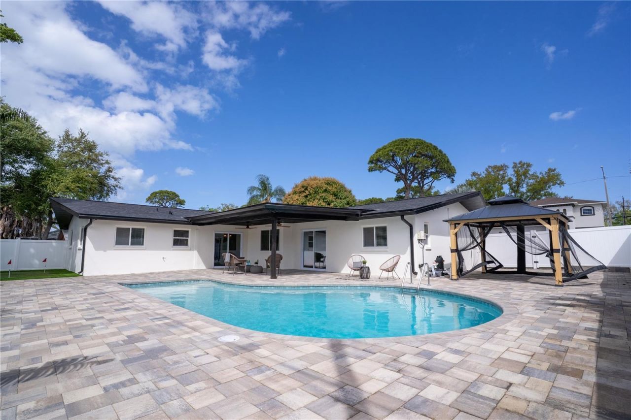 13956 80th Avenue, Seminole, FL 33776 Photo