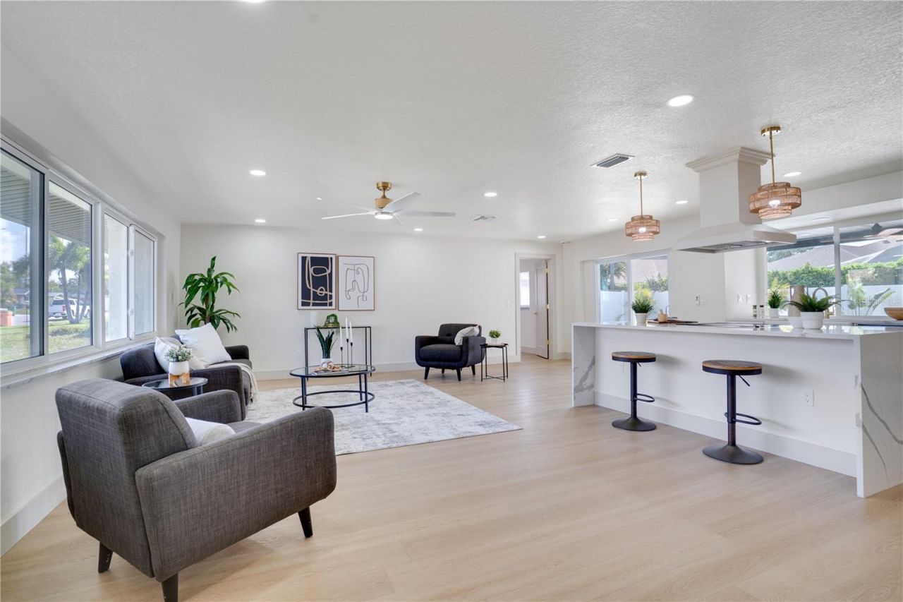 13956 80th Avenue, Seminole, FL 33776 Photo