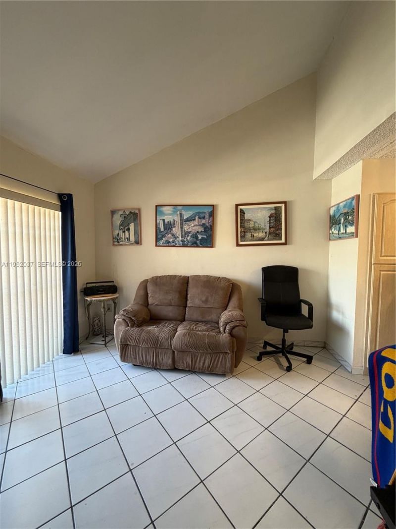 13464 SW 11th Ter , Miami, FL 33184 Photo