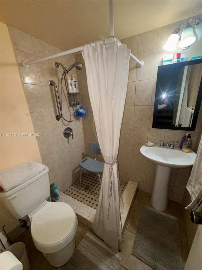 13464 SW 11th Ter , Miami, FL 33184 Photo