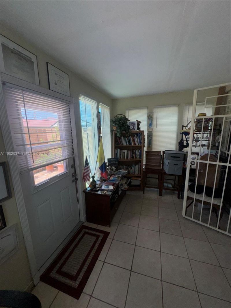 13464 SW 11th Ter , Miami, FL 33184 Photo