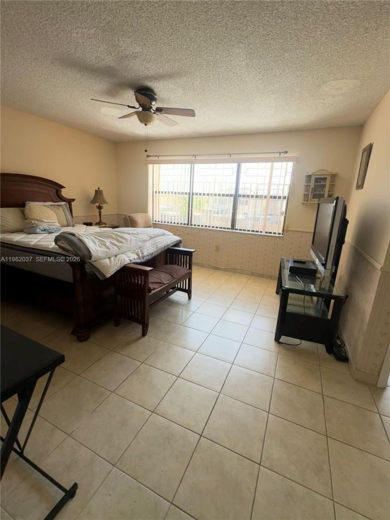 13464 SW 11th Ter , Miami, FL 33184 Photo