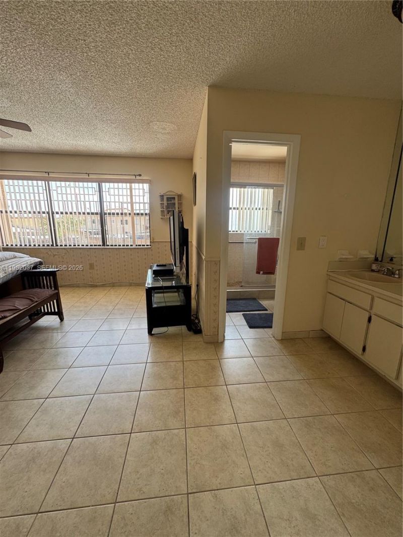 13464 SW 11th Ter , Miami, FL 33184 Photo