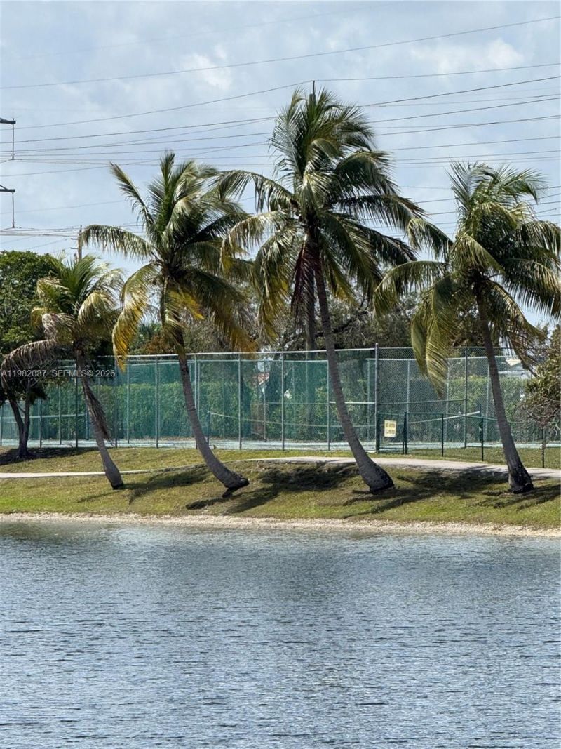 13464 SW 11th Ter , Miami, FL 33184 Photo