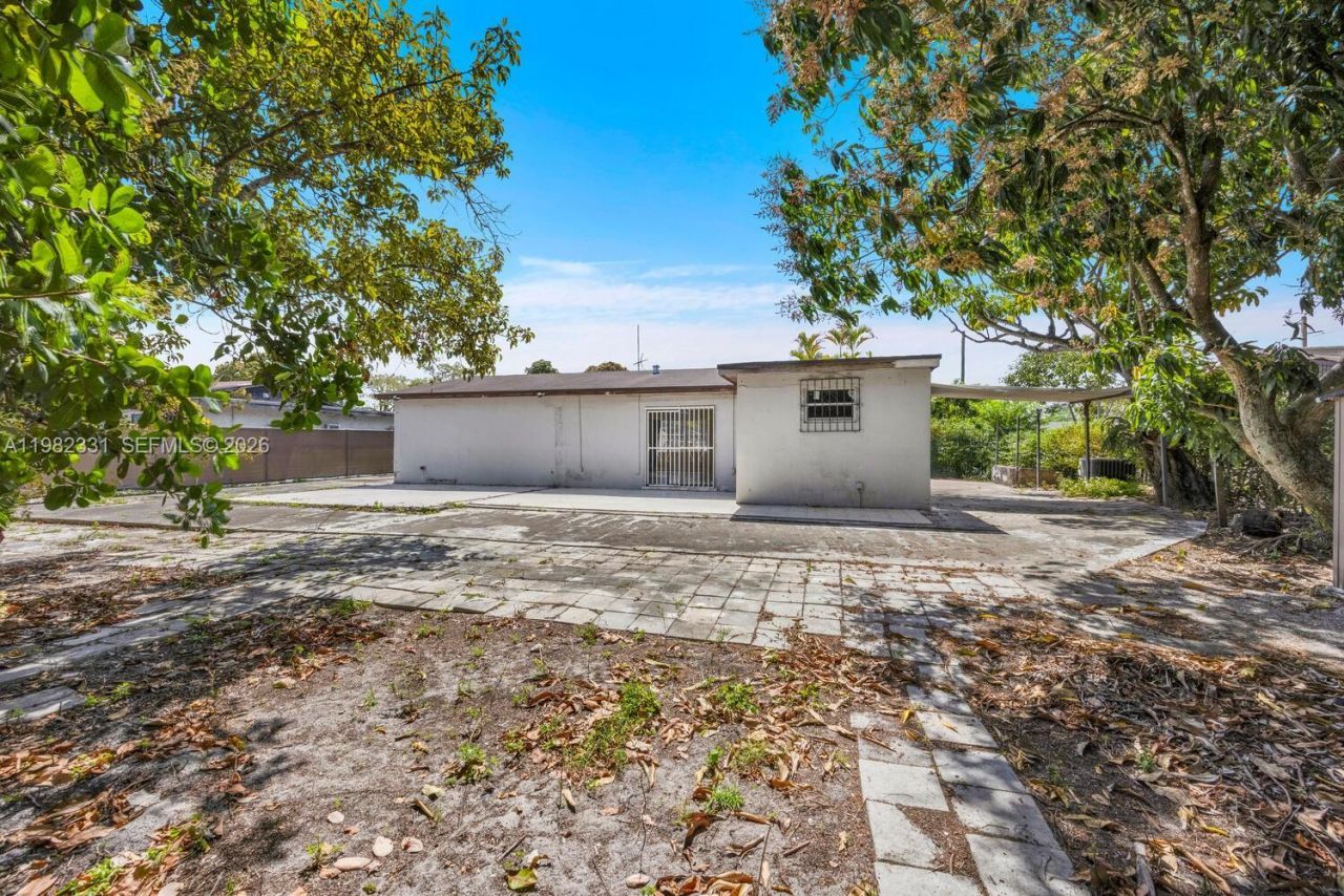 3853 NW 209th St , Miami Gardens, FL 33055 Photo